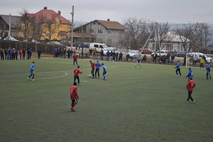 Duminică,pe terenul cu acoperire artificială, se va încheia Campionatul de Fotbal, în memoria lui Pascaru Mihail