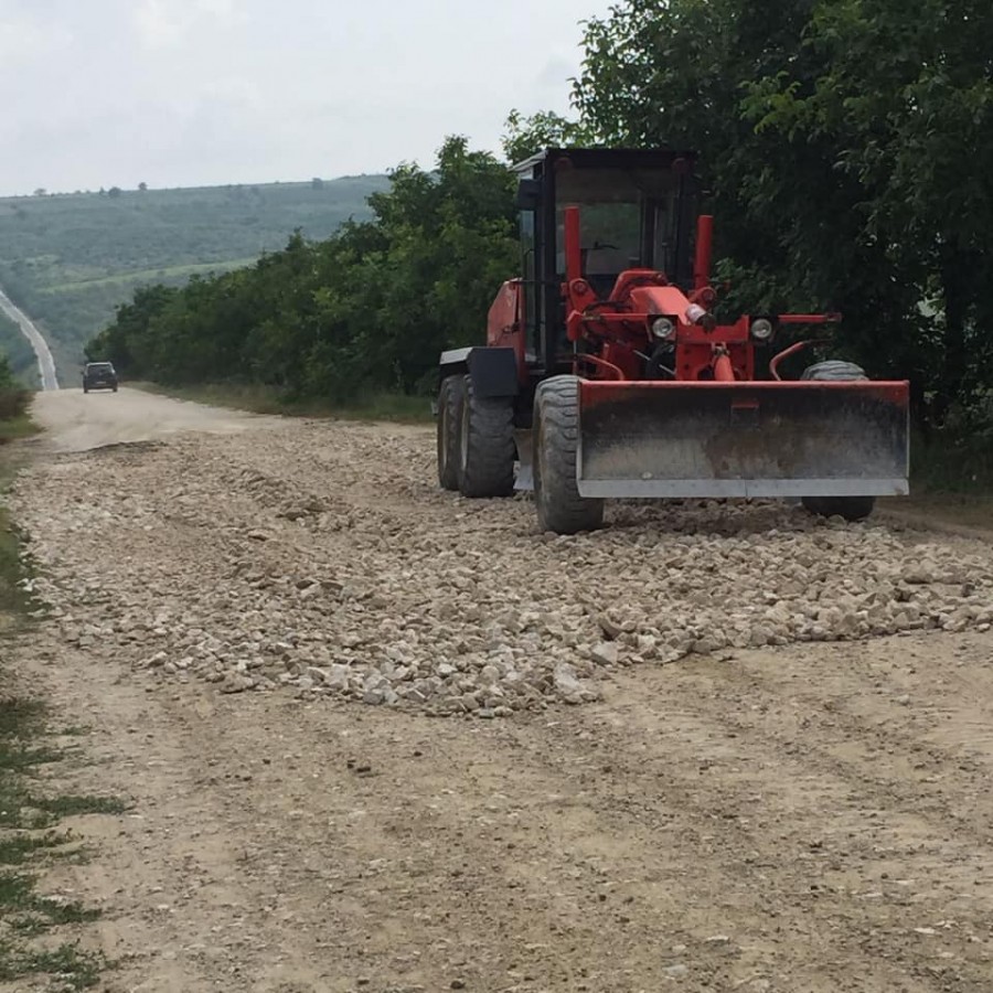 Reabilitarea drumului de acces Sărata Galbenă-Valea Florii-Căpineanca