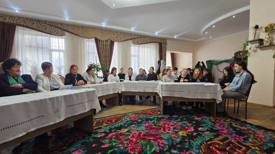 „Eminescu – legătură dintre generații” 
